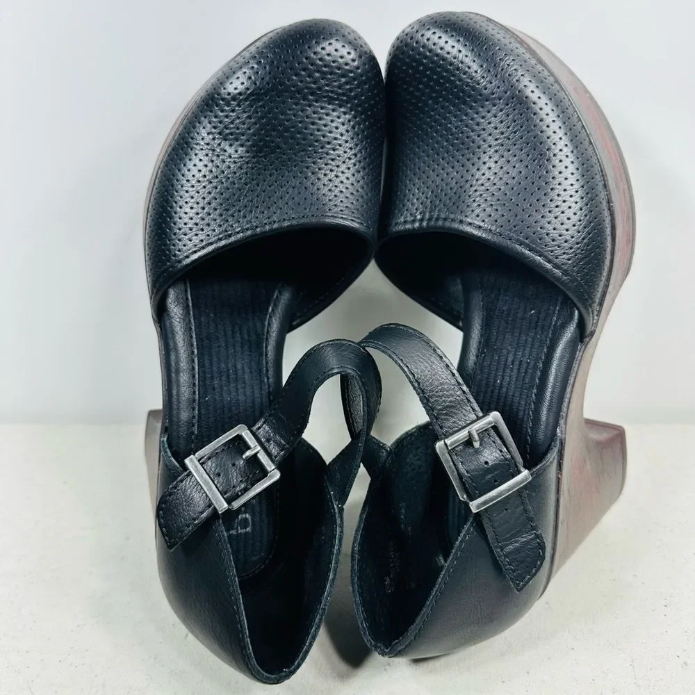 B.o.c. Born Concept Gia Clog size 6